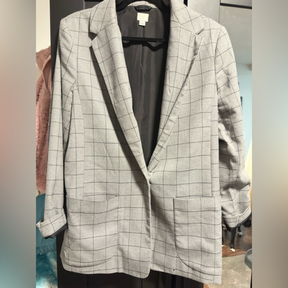A New Day Women’s Oversized Black and Gray Blazer